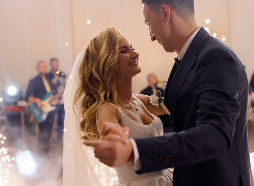 sparklers for wedding dance