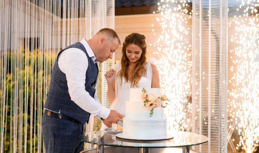 sparklers for wedding dance